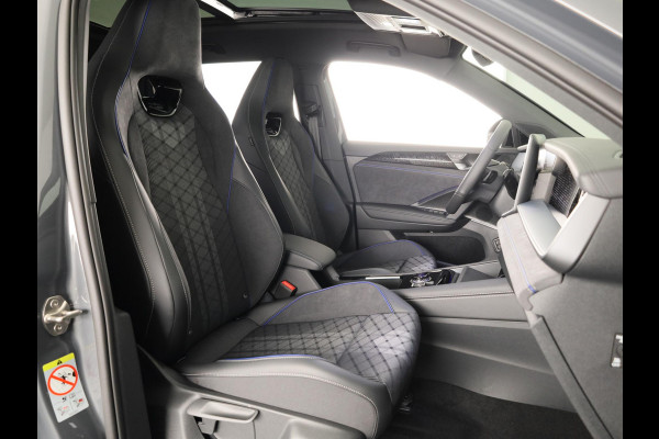 Volkswagen Tayron 1.5 eHybrid R-Line Edition 272 pk Automaat (DSG) |Verlengde garantie |  Navigatie | Panoramadak | Parkeersensoren (Park assist) | Achteruitrijcamera | Black Style pakket | R-Line |