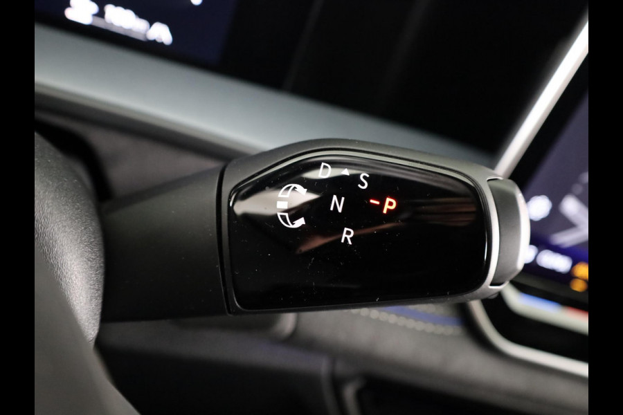 Volkswagen Tayron 1.5 eHybrid R-Line Edition 272 pk Automaat (DSG) |Verlengde garantie |  Navigatie | Panoramadak | Parkeersensoren (Park assist) | Achteruitrijcamera | Black Style pakket | R-Line |