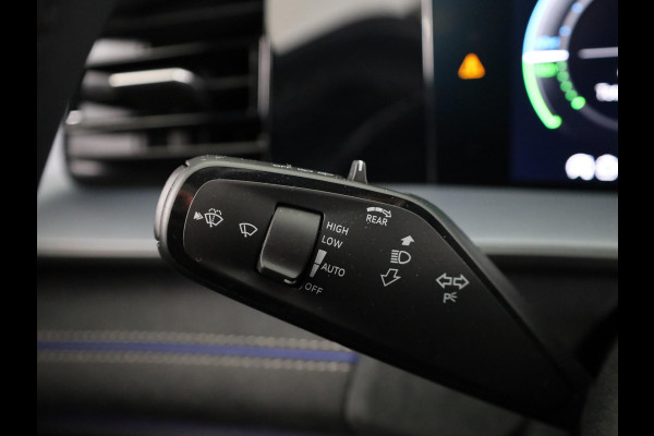 Volkswagen Tayron 1.5 eHybrid R-Line Edition 272 pk Automaat (DSG) |Verlengde garantie |  Navigatie | Panoramadak | Parkeersensoren (Park assist) | Achteruitrijcamera | Black Style pakket | R-Line |