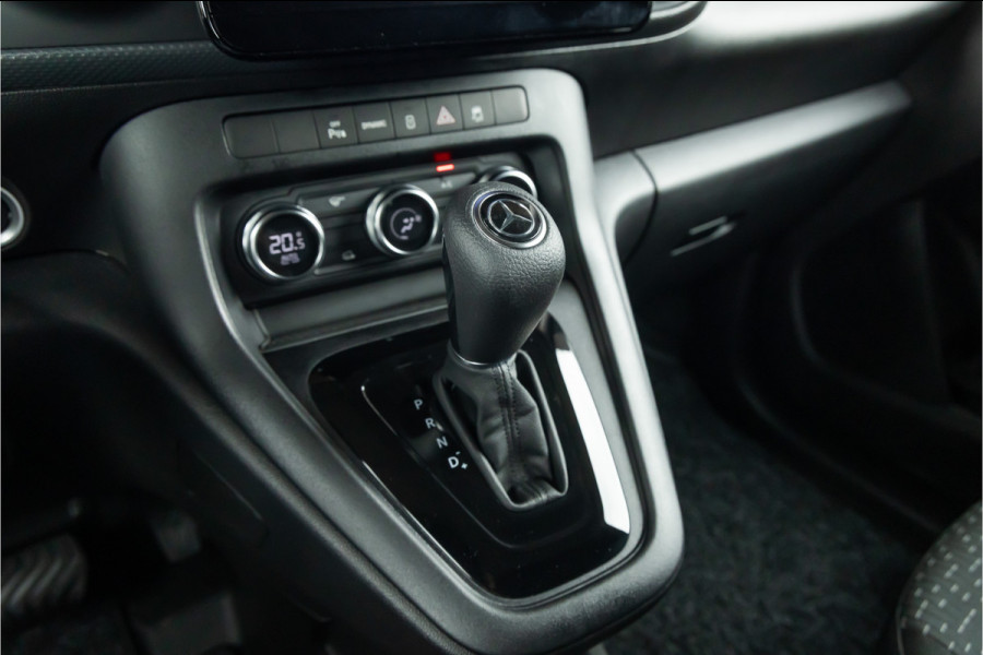 Mercedes-Benz eCitan L2 Pro 51 kWh Gloss Black