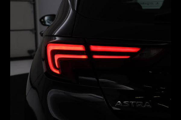 Opel Astra 1.0 Turbo Innovation | Carplay | Cruise control | Navigatie | Park assist | Climate control | Full LED | Keyless
