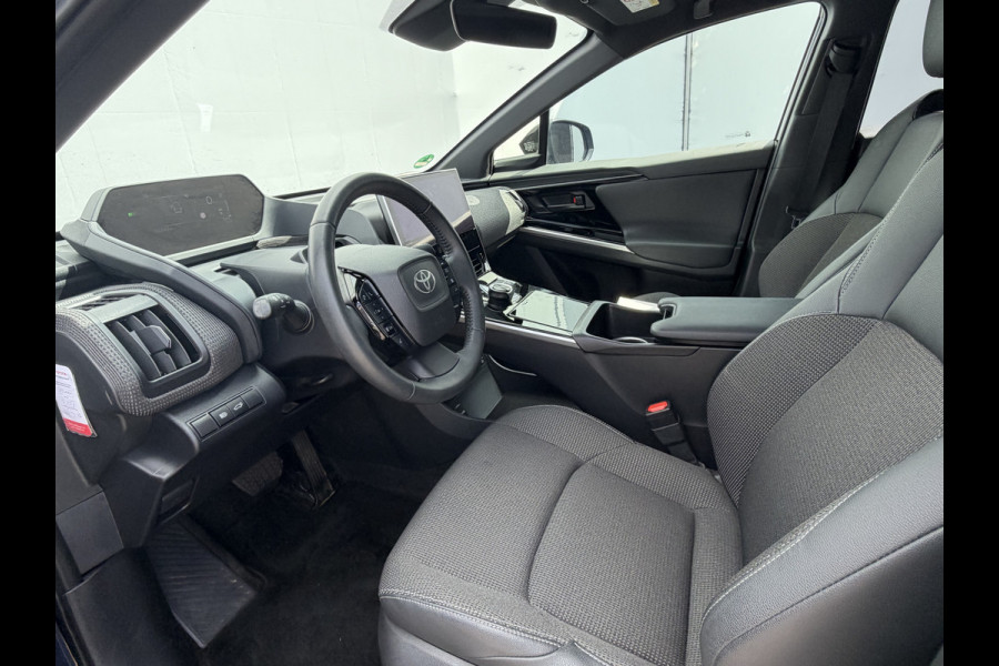 Toyota Bz4x Dynamic 71 kWh SOH 98.5% Pano.dak 1Eig Stuur/Stoelverw. Orig.NL