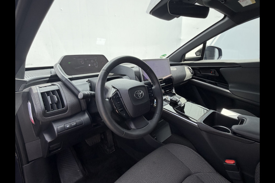 Toyota Bz4x Dynamic 71 kWh SOH 98.5% Pano.dak 1Eig Stuur/Stoelverw. Orig.NL