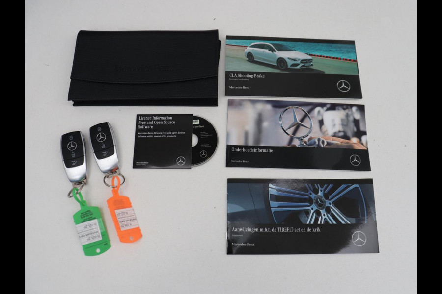 Mercedes-Benz CLA-Klasse Shooting Brake 250 e AMG Line | SOH 92.9% | Trekhaak | Leder | Camera | Carplay | Park assist | Cruise control | Sfeerverlichting | Stoelverwarming | Full LED | Climate control |