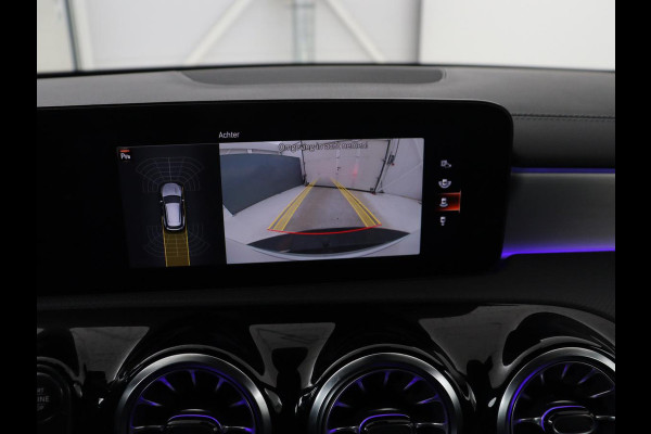 Mercedes-Benz CLA-Klasse Shooting Brake 250 e AMG Line | SOH 92.9% | Trekhaak | Leder | Camera | Carplay | Park assist | Cruise control | Sfeerverlichting | Stoelverwarming | Full LED | Climate control |