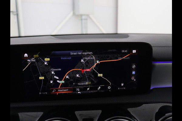 Mercedes-Benz CLA-Klasse Shooting Brake 250 e AMG Line | SOH 92.9% | Trekhaak | Leder | Camera | Carplay | Park assist | Cruise control | Sfeerverlichting | Stoelverwarming | Full LED | Climate control |