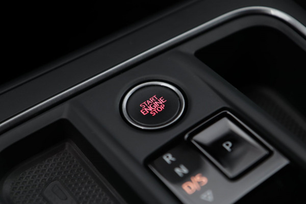 CUPRA Leon Sportstourer 1.4 e-Hybrid VZ Performance / ACC / KEYLESS / CAMERA / STUUR+STOELVERW