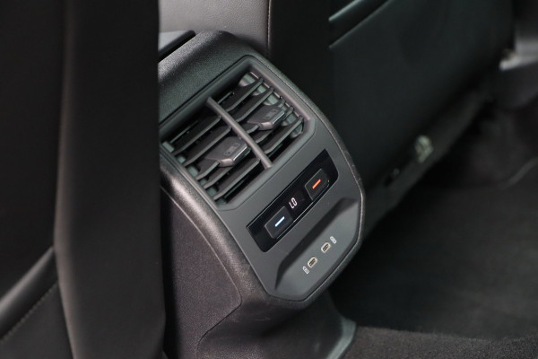 CUPRA Leon Sportstourer 1.4 e-Hybrid VZ Performance / ACC / KEYLESS / CAMERA / STUUR+STOELVERW