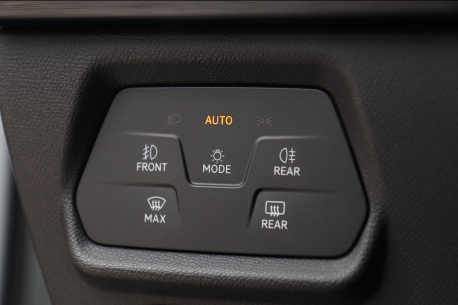 CUPRA Leon Sportstourer 1.4 e-Hybrid VZ Performance / ACC / KEYLESS / CAMERA / STUUR+STOELVERW
