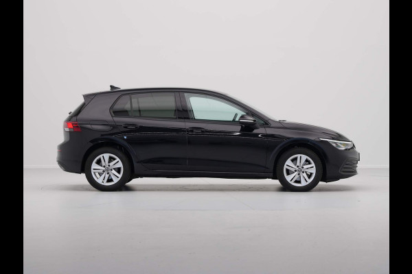 Volkswagen Golf 1.0 TSI Life Business Navigatie Acc Stuurverwarming Led