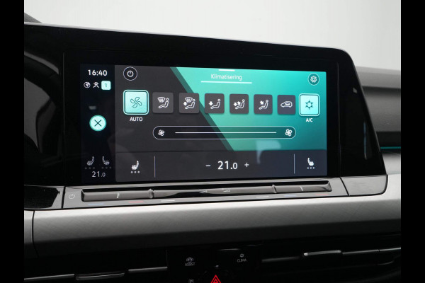 Volkswagen Golf 1.0 TSI Life Business Navigatie Acc Stuurverwarming Led
