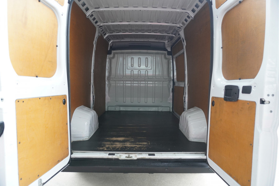 Peugeot Boxer 2.2 BlueHDi 140PK L2H2 3.3t nr. V169 | Airco | Cruise | Apple cp-Android auto