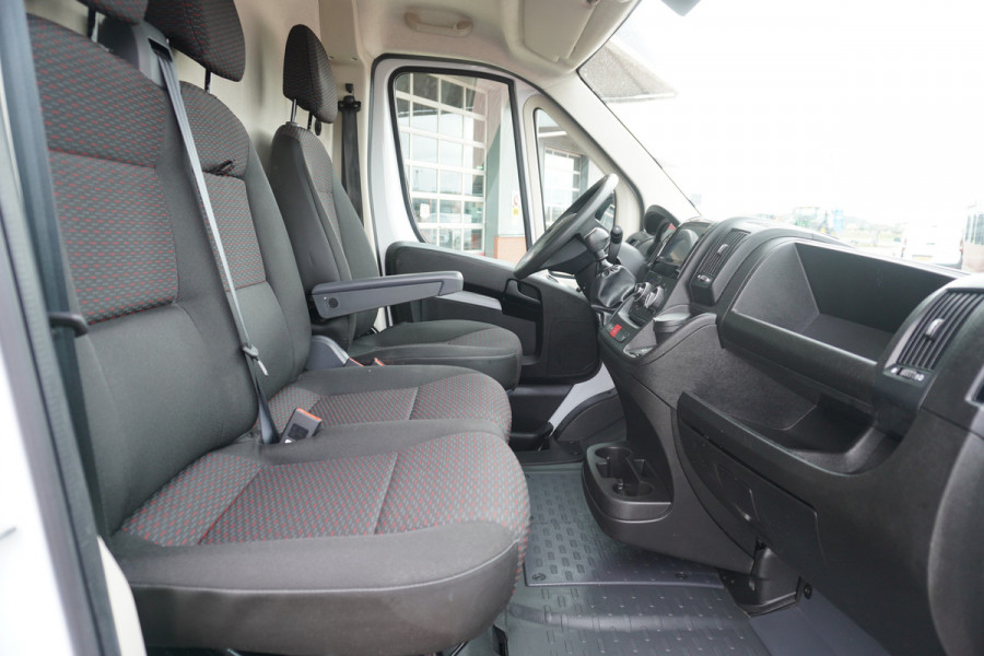 Peugeot Boxer 2.2 BlueHDi 140PK L2H2 3.3t nr. V169 | Airco | Cruise | Apple cp-Android auto