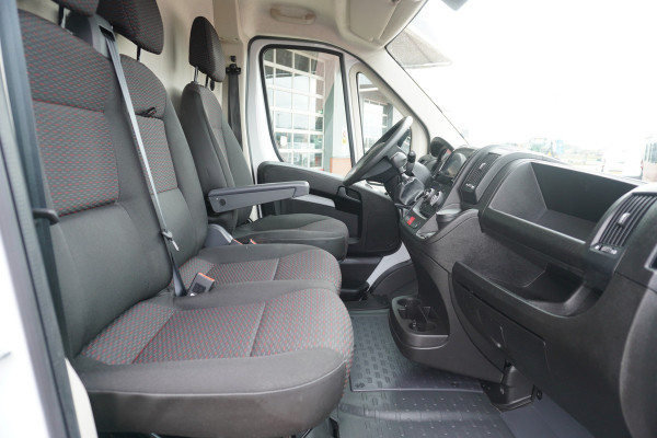Peugeot Boxer 2.2 BlueHDi 140PK L2H2 3.3t nr. V169 | Airco | Cruise | Apple cp-Android auto
