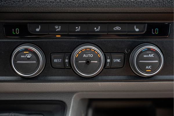 Volkswagen Crafter 2.0 TDI XL L5H3 | 177 PK | Rijplaten | Automaat | LED | Camera | Carplay | Schuifdeur L+R | PDC | Trekhaak