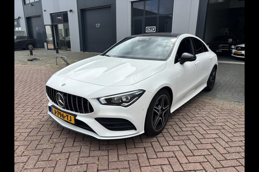 Mercedes-Benz CLA-Klasse 220 4MATIC AMG Premium