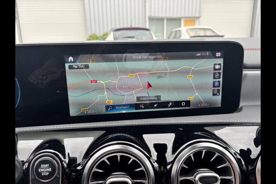 Mercedes-Benz CLA-Klasse 220 4MATIC AMG Premium