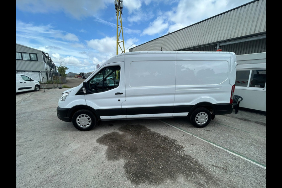 Ford Transit 350 2.0 TDCI L3H2 Trend MHEV RWD 2800 kg trekhaak ( ex overheid )