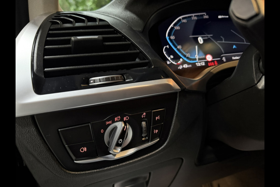 BMW X3 XDrive30e High Executive|HUD|Leder|Virtueel|Elektr. Trekhaak|Navi|Dodehoek|Garantie|Rijklaar