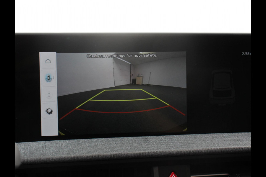 Kia Ev6 Light Edition 58 kWh SOH 99% Navigatie Apple Carplay Android Auto Camera Parkeersensoren achter Cruise Control Climate Control Lichtmetalen Velgen