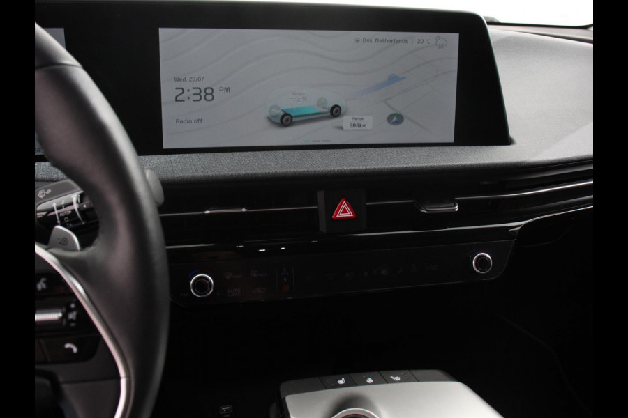 Kia Ev6 Light Edition 58 kWh SOH 99% Navigatie Apple Carplay Android Auto Camera Parkeersensoren achter Cruise Control Climate Control Lichtmetalen Velgen