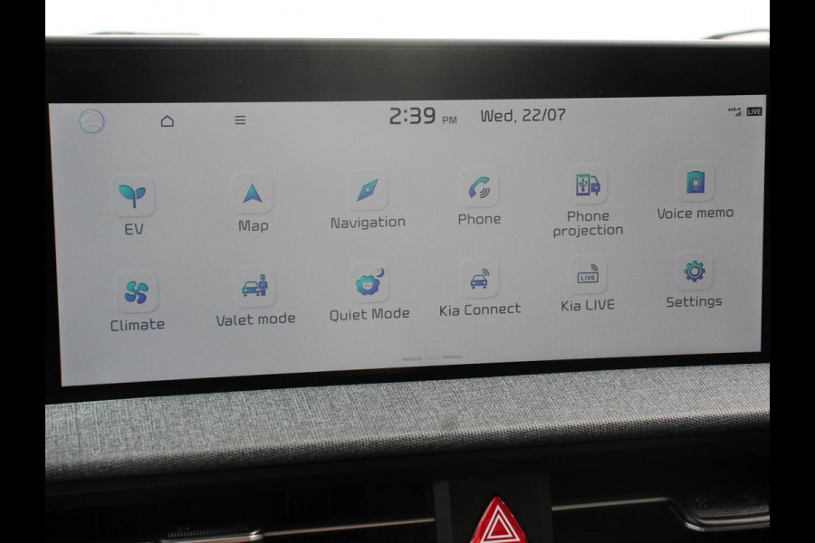 Kia Ev6 Light Edition 58 kWh SOH 99% Navigatie Apple Carplay Android Auto Camera Parkeersensoren achter Cruise Control Climate Control Lichtmetalen Velgen
