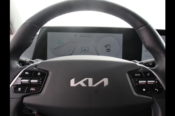 Kia Ev6 Light Edition 58 kWh SOH 99% Navigatie Apple Carplay Android Auto Camera Parkeersensoren achter Cruise Control Climate Control Lichtmetalen Velgen