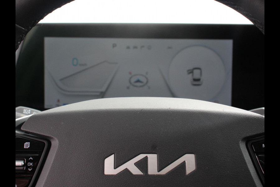 Kia Ev6 Light Edition 58 kWh SOH 99% Navigatie Apple Carplay Android Auto Camera Parkeersensoren achter Cruise Control Climate Control Lichtmetalen Velgen