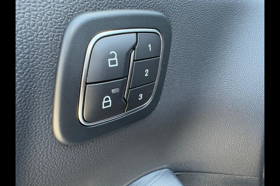 Ford Kuga 2.5 PHEV ST-Line X Elektr.-achterklep/Winter-pack/360-Camera/Memory-stoel/Head-up