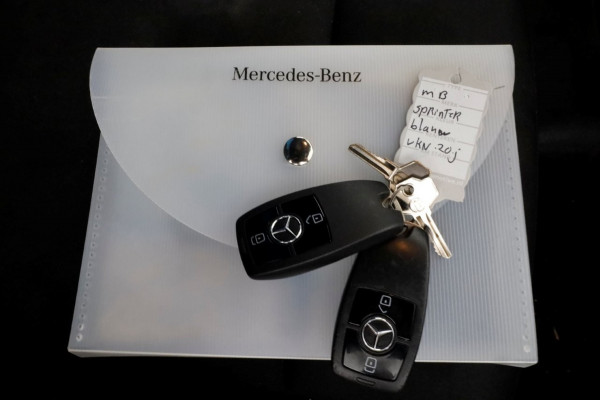 Mercedes-Benz Sprinter 311 CDI 115pk E6 RWD Bakwagen met achterdeuren 2-Persoons 05-2021