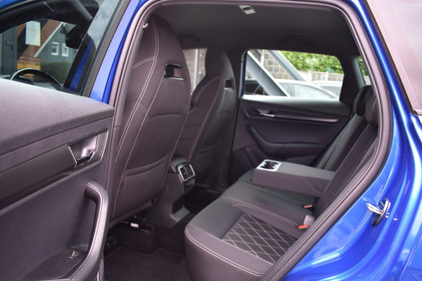 Škoda Karoq 1.5 TSI ACT Sportline | TREKHAAK | CANTON | ADAPTIEVE CRUISE CONTROLE | STOELVERWARMING | NAP | VOORRUITVERWARMING