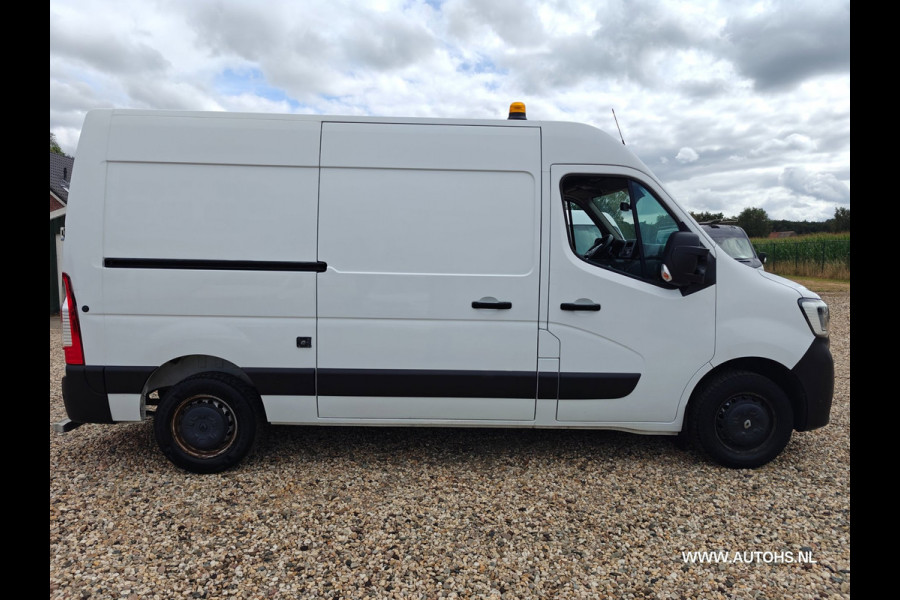 Renault Master T35 2.3 dCi 135 L2H2 + werkplaats inrichting , Euro 6 , 1e Eig , 140 PK , Apk 4-2027 , Camera , leuke bus.