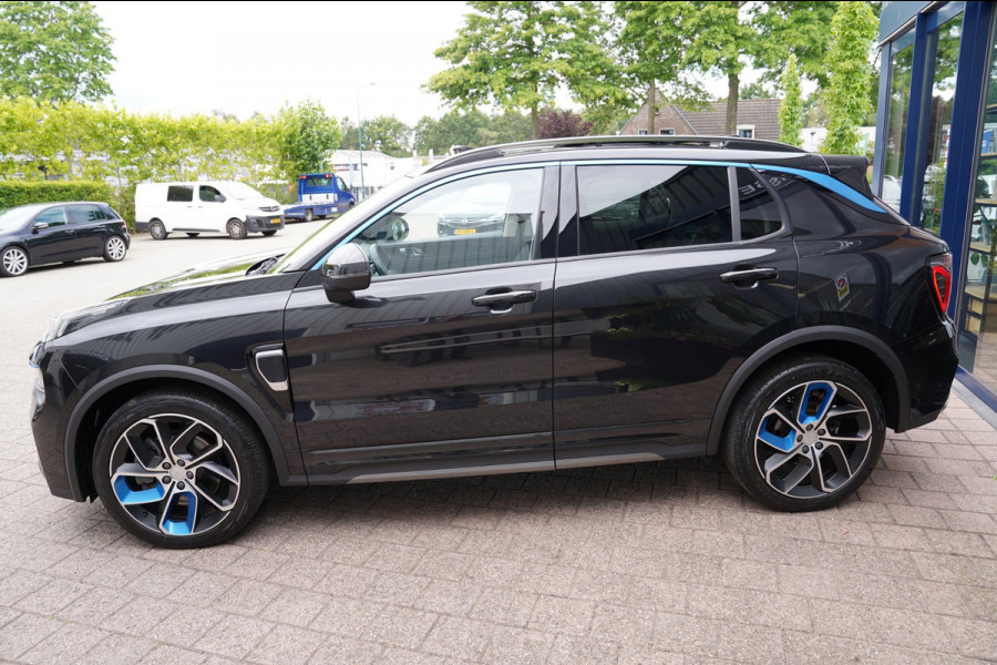Lynk & Co 01 1.5|Prijs incl. 12 mnd garantie| PDC Panoramadak LMV Navi Apple carplay/Android auto Camera