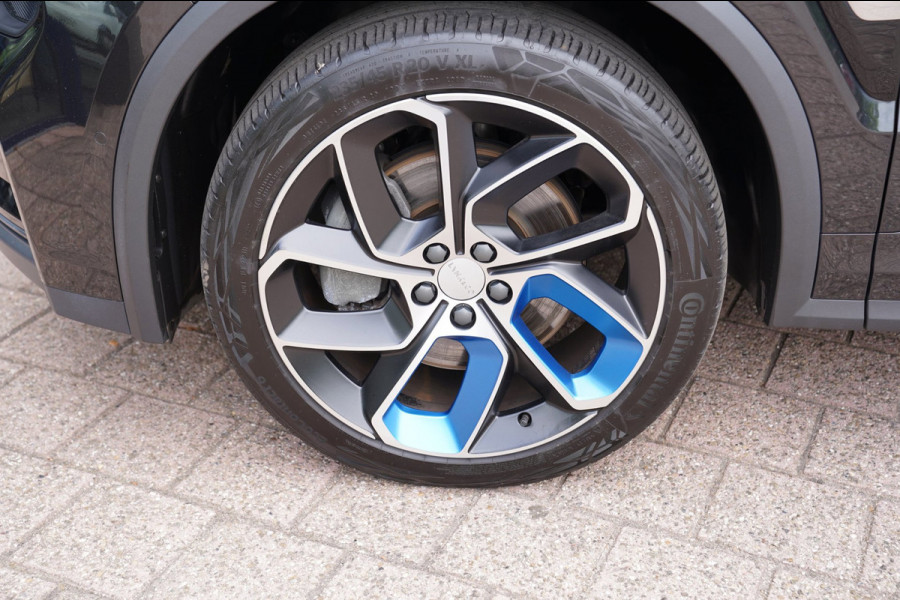 Lynk & Co 01 1.5|Prijs incl. 12 mnd garantie| PDC Panoramadak LMV Navi Apple carplay/Android auto Camera