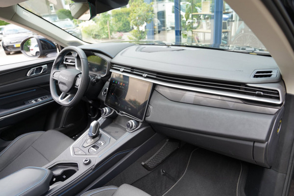 Lynk & Co 01 1.5|Prijs incl. 12 mnd garantie| PDC Panoramadak LMV Navi Apple carplay/Android auto Camera