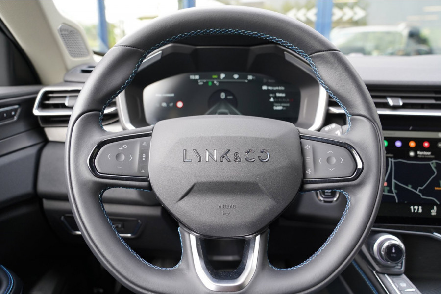 Lynk & Co 01 1.5|Prijs incl. 12 mnd garantie| PDC Panoramadak LMV Navi Apple carplay/Android auto Camera