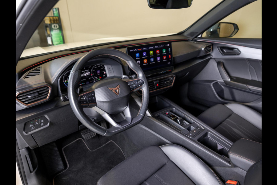 CUPRA Formentor 1.4 e-Hybrid Business SOH 92% / 204pk / Trekhaak / Achteruitrij camera /