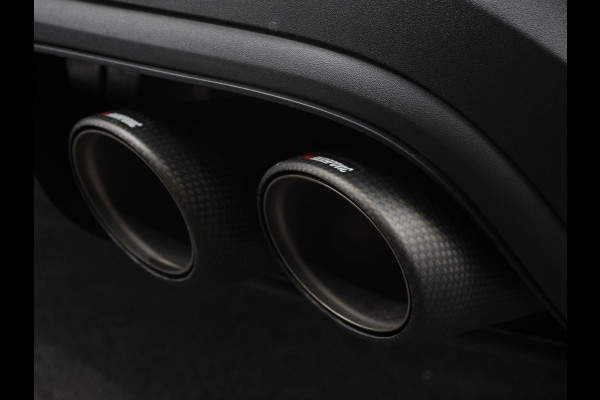 Porsche Cayenne 3.0 E-Hybrid Akrapovic met soundbox Luchtvering Leder Panoramadak Camera Navigatie Elektrische comfortstoelen DAB+ Led Adaptieve cruise control Climate control Lichtmetalen velgen Apple Carplay/ Android Auto