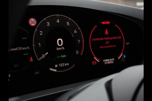 Porsche Cayenne 3.0 E-Hybrid Akrapovic met soundbox Luchtvering Leder Panoramadak Camera Navigatie Elektrische comfortstoelen DAB+ Led Adaptieve cruise control Climate control Lichtmetalen velgen Apple Carplay/ Android Auto