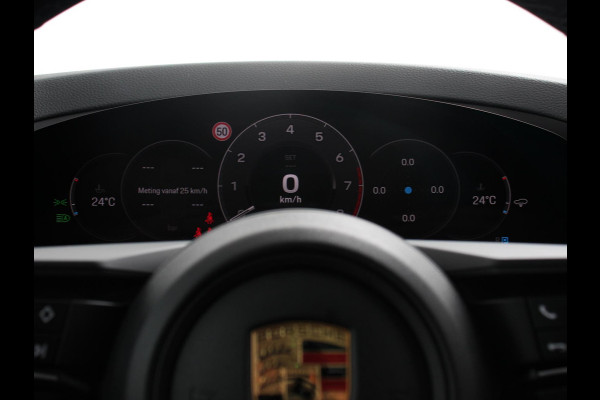 Porsche Cayenne 3.0 E-Hybrid Akrapovic met soundbox Luchtvering Leder Panoramadak Camera Navigatie Elektrische comfortstoelen DAB+ Led Adaptieve cruise control Climate control Lichtmetalen velgen Apple Carplay/ Android Auto