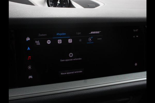 Porsche Cayenne 3.0 E-Hybrid Akrapovic met soundbox Luchtvering Leder Panoramadak Camera Navigatie Elektrische comfortstoelen DAB+ Led Adaptieve cruise control Climate control Lichtmetalen velgen Apple Carplay/ Android Auto