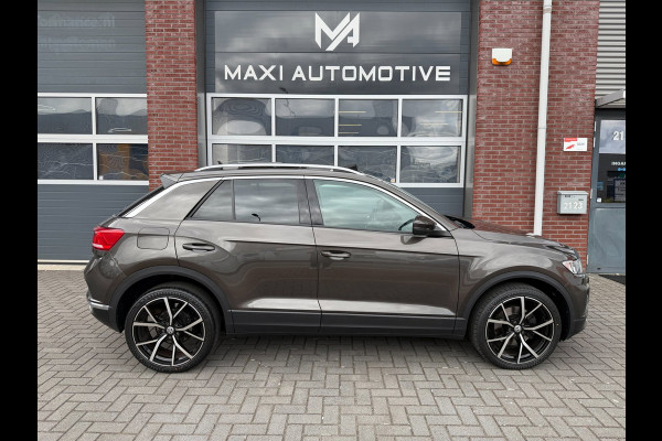 Volkswagen T-Roc 1.5 TSI DSG ACC Pano Carplay Navi PDC Lane