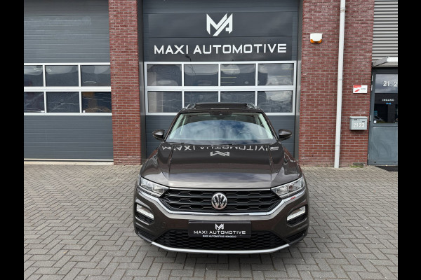 Volkswagen T-Roc 1.5 TSI DSG ACC Pano Carplay Navi PDC Lane
