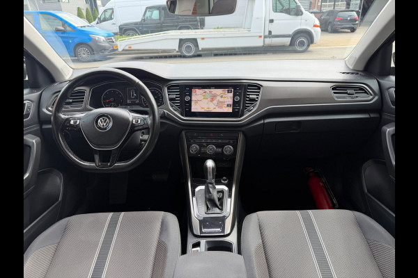 Volkswagen T-Roc 1.5 TSI DSG ACC Pano Carplay Navi PDC Lane