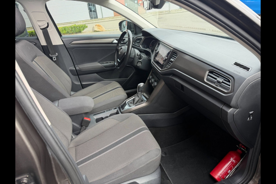 Volkswagen T-Roc 1.5 TSI DSG ACC Pano Carplay Navi PDC Lane