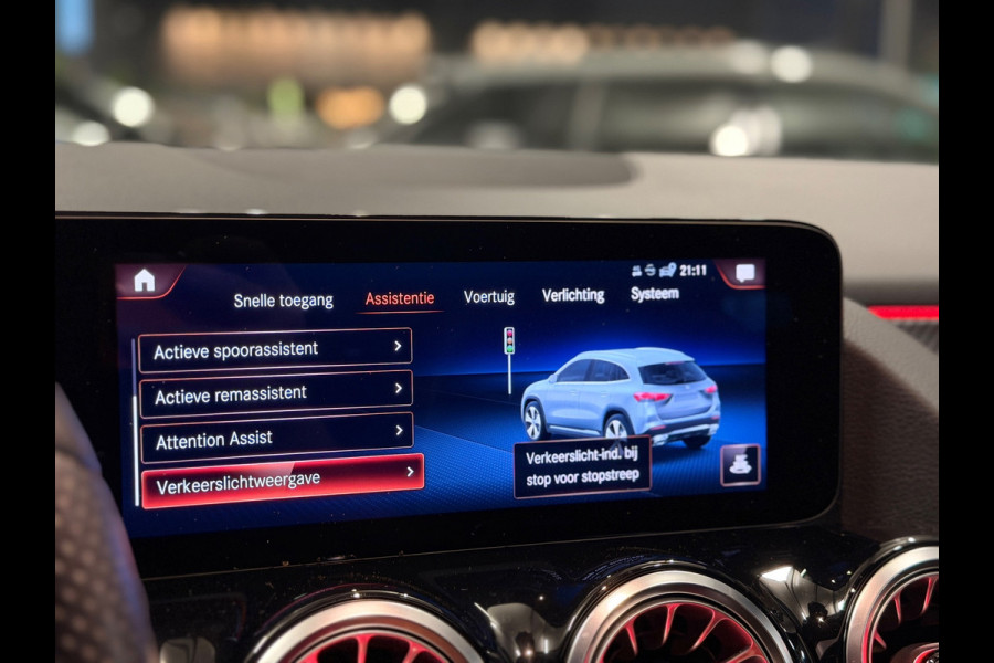 Mercedes-Benz GLA 250 e AMG Line Edition one|Pano|Sfeer|Carplay
