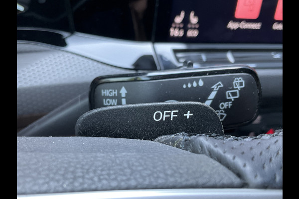 Volkswagen Golf 1.4 eHybrid GTE PHEV 259PK Afn.Trekhaak Adap.Cruise SOH 90.1% Led Camera Stoelverw Orig.NL UITSTRALING!