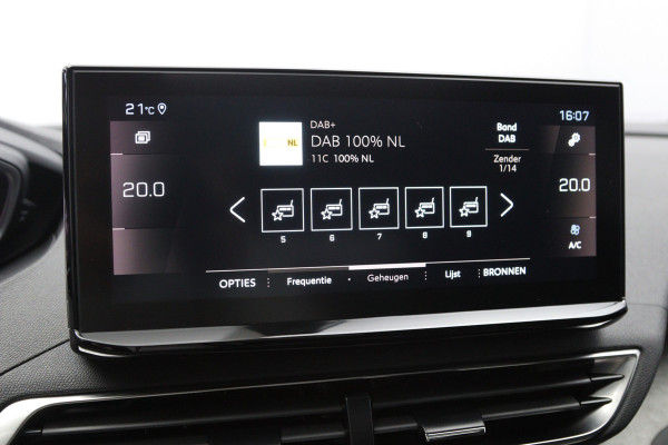 Peugeot 3008 1.2 PureTech 130 PK GT, Panoramadak, Trekhaak, Adap. Cruise Control, Carplay, Camera