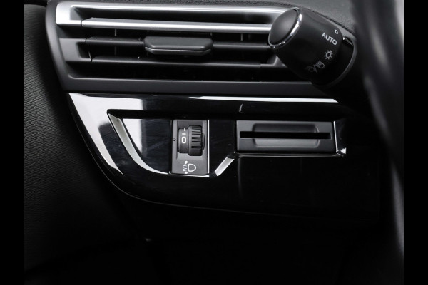 Citroën Grand C4 Spacetourer 1.2 PureTech Shine Sport (APPLE CARPLAY,NAVI,CAMERAPDC,CLIMATE,CRUISE,GETINT,SPORTSTOELEN,LM VELGEN)
