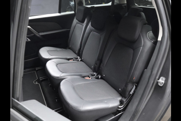 Citroën Grand C4 Spacetourer 1.2 PureTech Shine Sport (APPLE CARPLAY,NAVI,CAMERAPDC,CLIMATE,CRUISE,GETINT,SPORTSTOELEN,LM VELGEN)